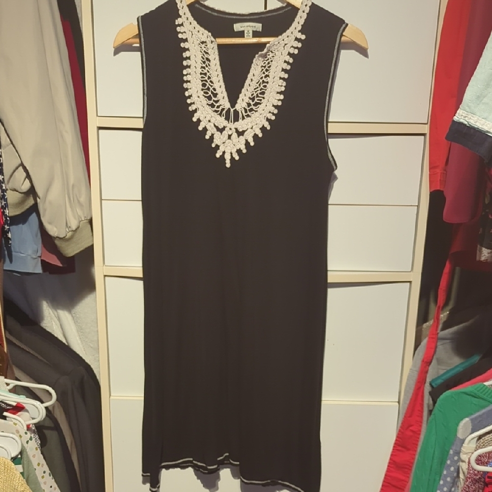 Max Studio Black Midi Dress with Cream Detailing